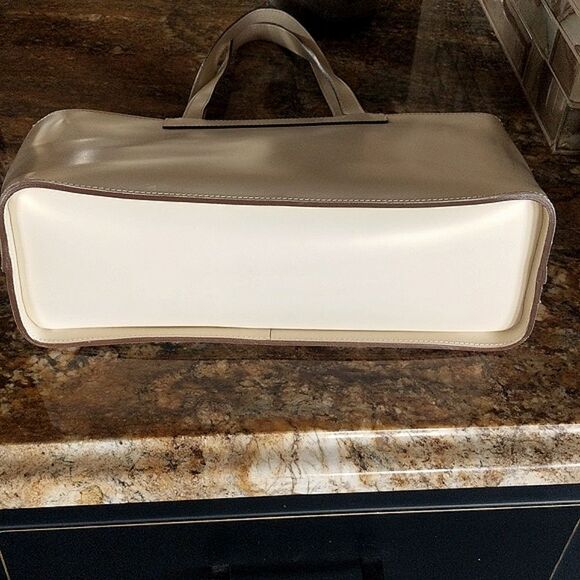 LAMARTHE High Quality Italian Leather Cream Tote  Handbag - Picture 3 of 13